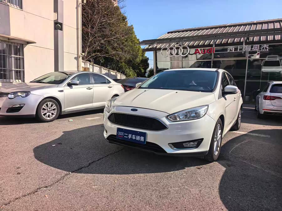 Ford Focus 2016 car image #2