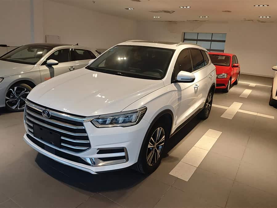 BYD Song Pro 2020 #2 BYD Song Pro 2020 car image #2