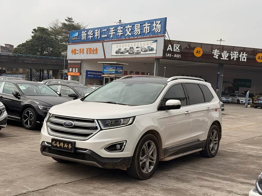 Ford Edge 2020 immagine di auto #2