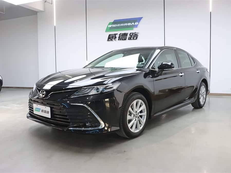 Toyota Camry 2022 #2 Toyota Camry 2022 immagine di auto #2