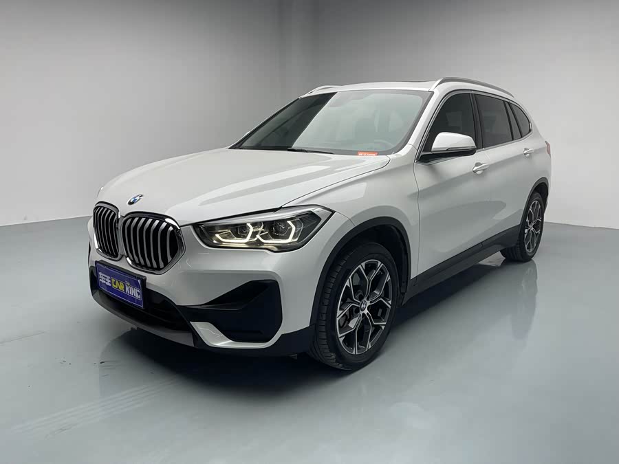BMW X1 2021 car image #2