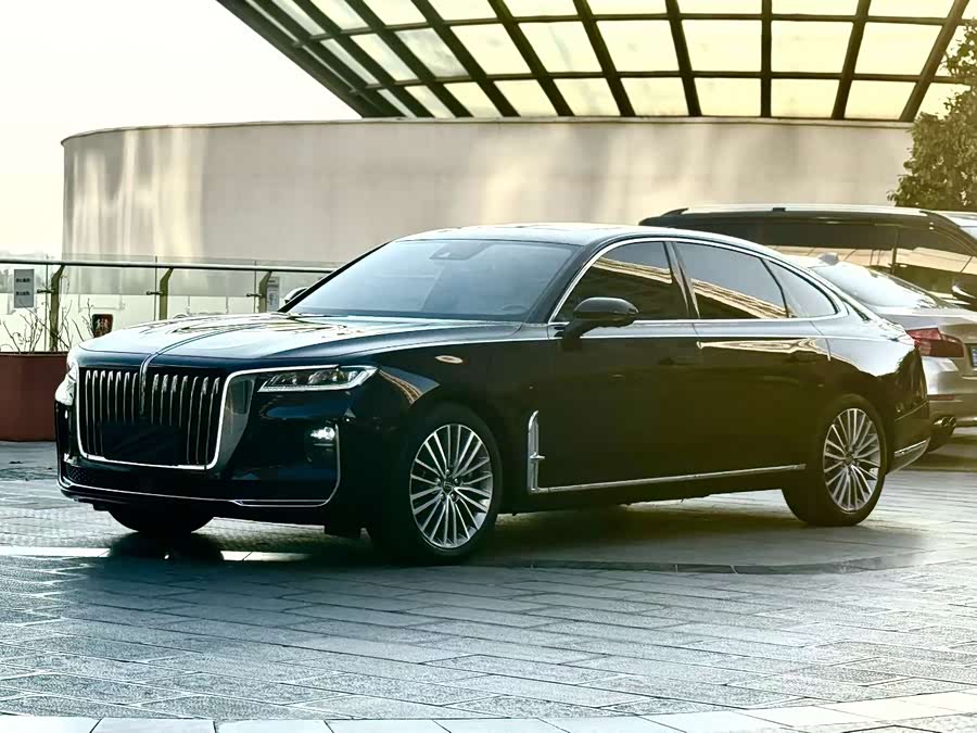 HongQi H9 2022 car image #2