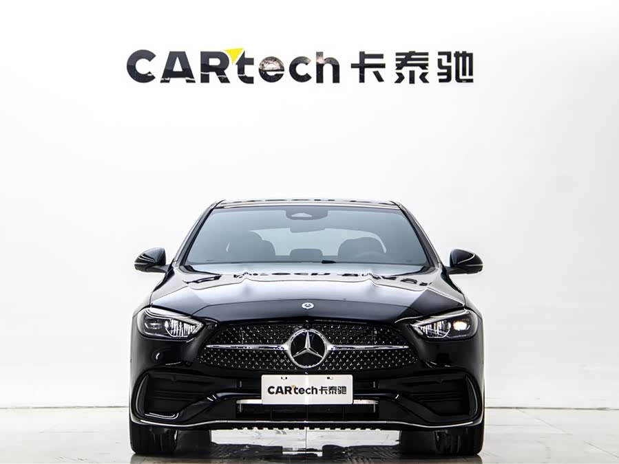 Mercedes-Benz C Class 2025 car image #2