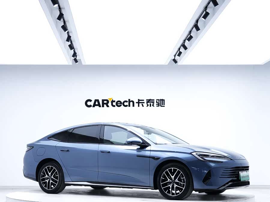 BYD Seal 07 DM-i 2025 #2 BYD Seal 07 DM-i 2025 car image #2