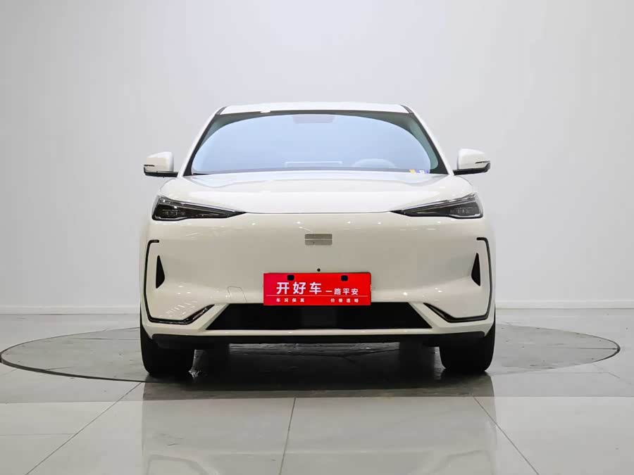 GEELY 2025 #2 GEELY 2025 car image #2