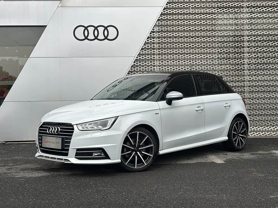 Audi A1 2018 car image #2