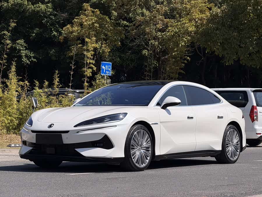 Denza Z9 2024 #2 Denza Z9 2024 immagine di auto #2