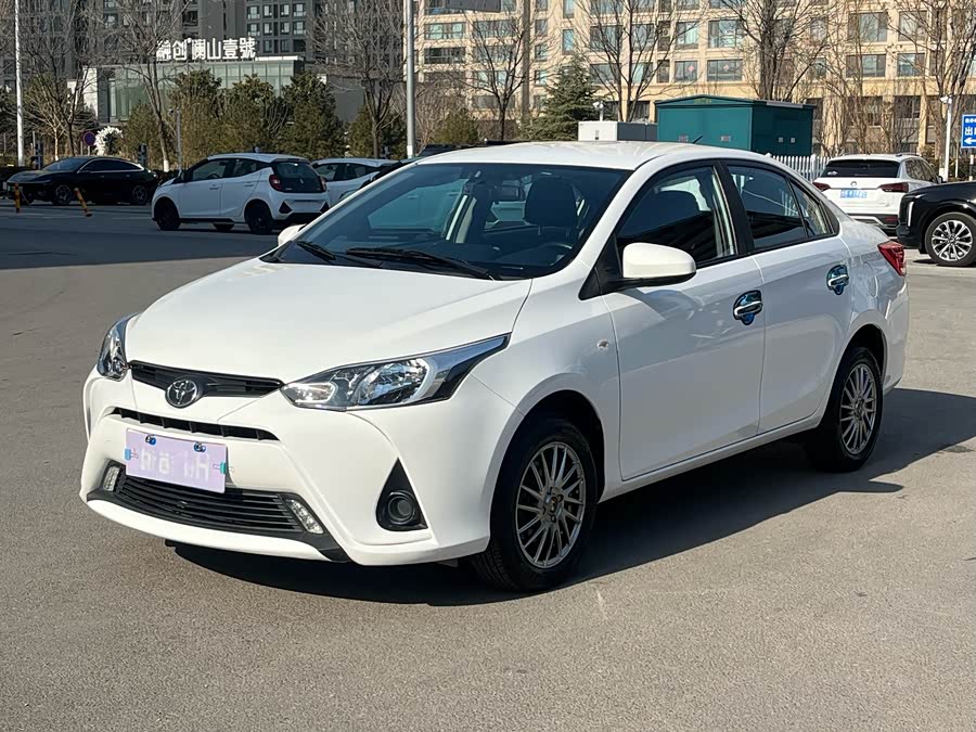 Toyota Yaris L Zhixiang 2019 صورة سيارة #2