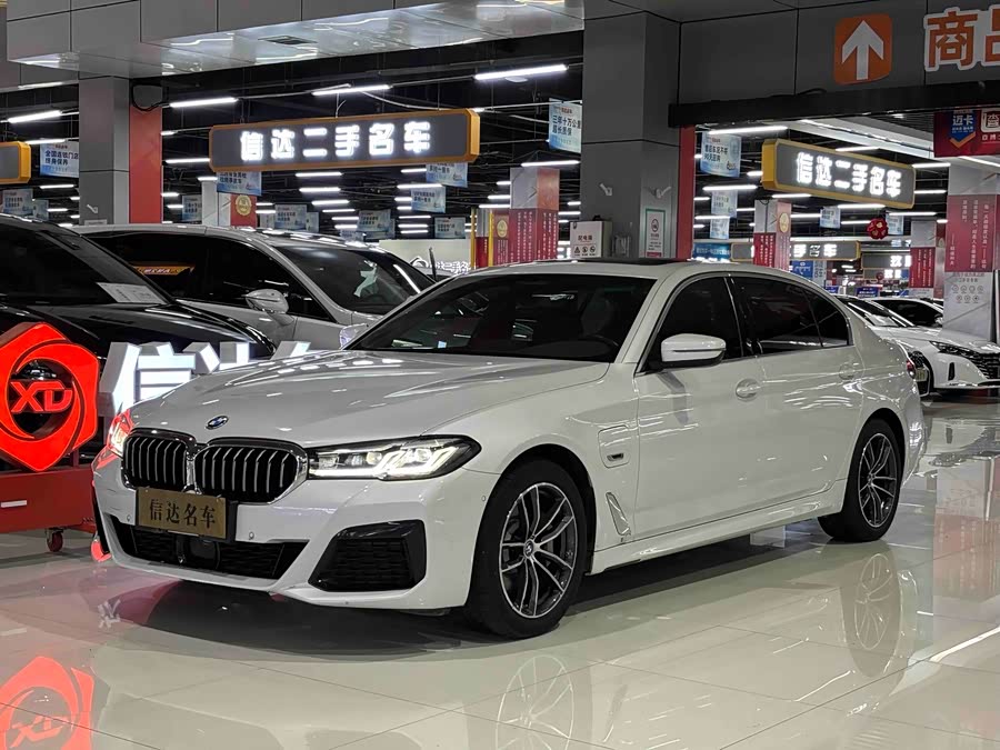 BMW 5 Series New Energy 2022 car image #2