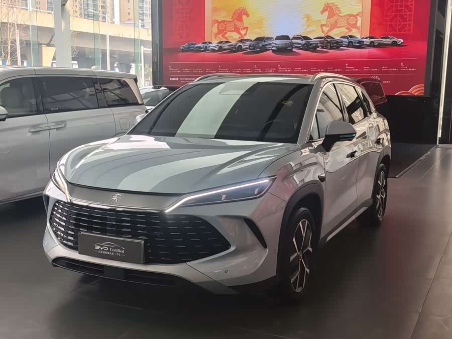 BYD SongL DM-i 2025 #2 BYD SongL DM-i 2025 car image #2