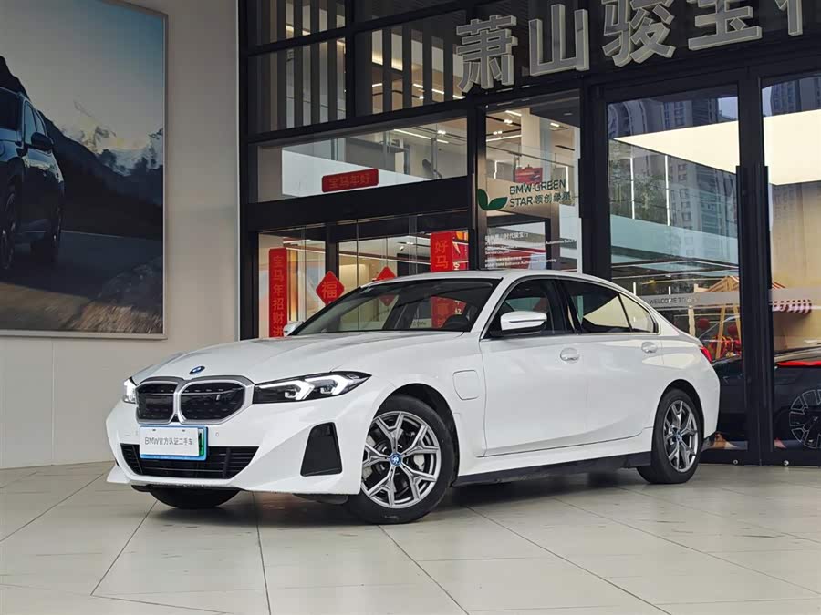 BMW i3 2024 #2 BMW i3 2024 car image #2