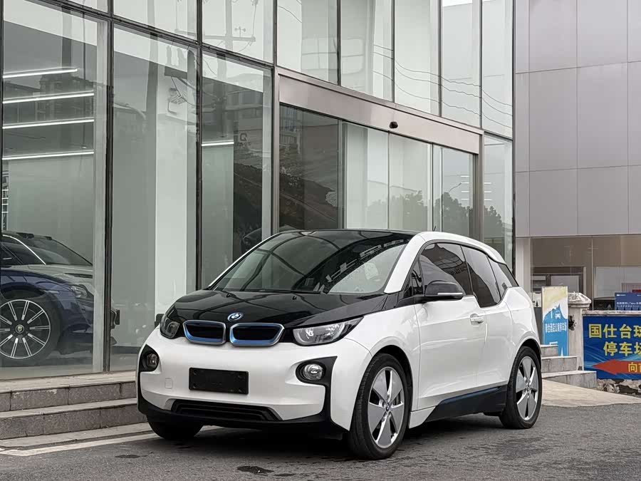 BMW i3 (Imported) 2018 #2 BMW i3 (Imported) 2018 car image #2