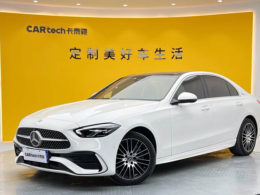 Mercedes-Benz C Class 2024 car image #2