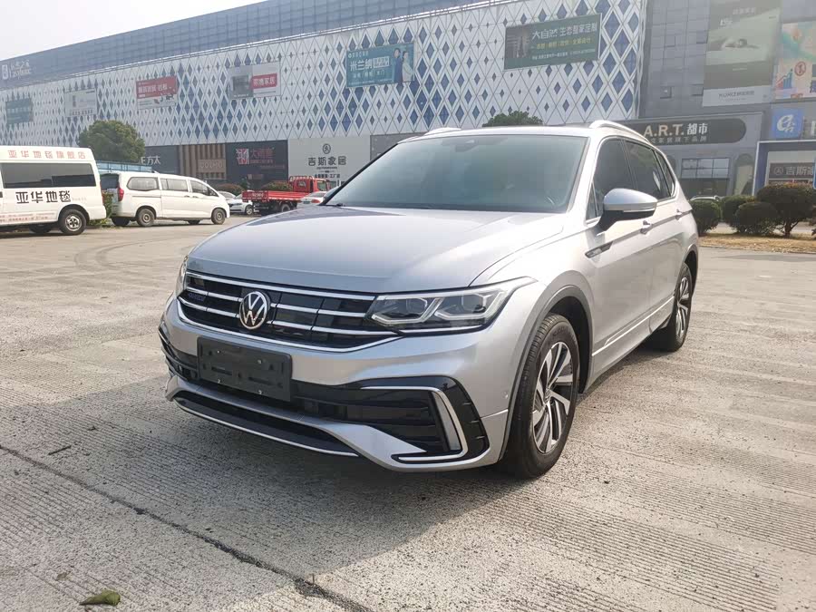 Volkswagen Tiguan L New Energy 2021 изображение автомобиля #2