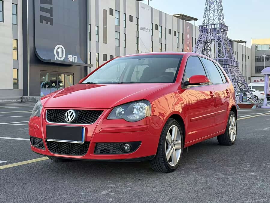 Volkswagen Polo 2010 car image #2