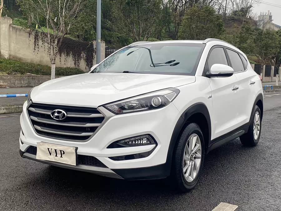 Hyundai Tucson 2015 #2 Hyundai Tucson 2015 car image #2