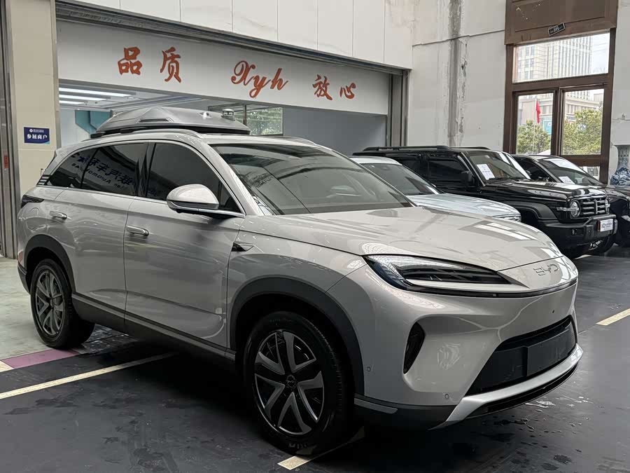 BYD Sea Lion 07 DM-i 2025 car image #2