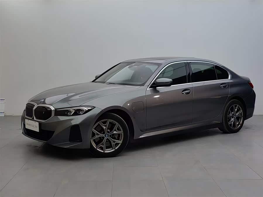 BMW i3 2022 immagine di auto #2