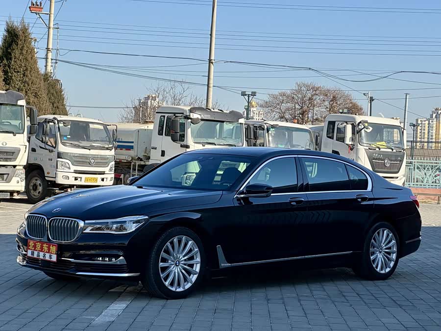 BMW 7 Series 2016 car image #2
