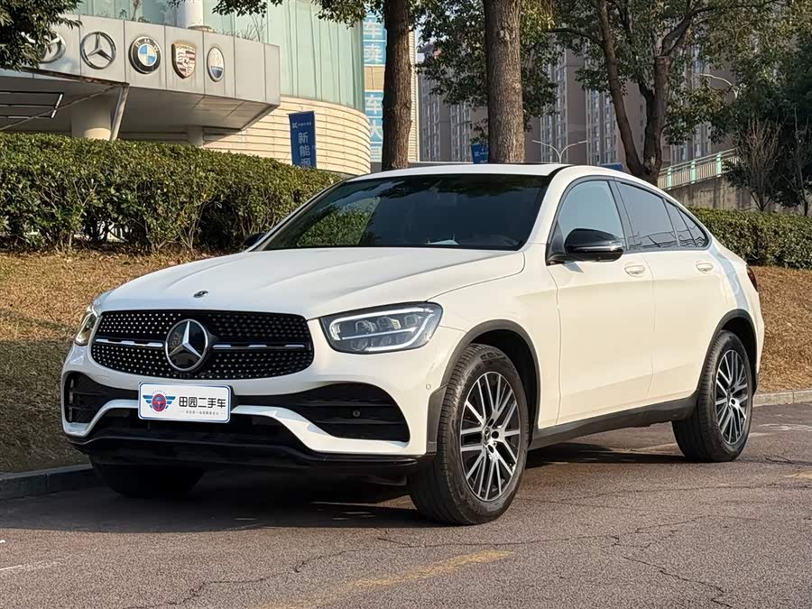 Mercedes-Benz GLC Coupe 2023 car image #2