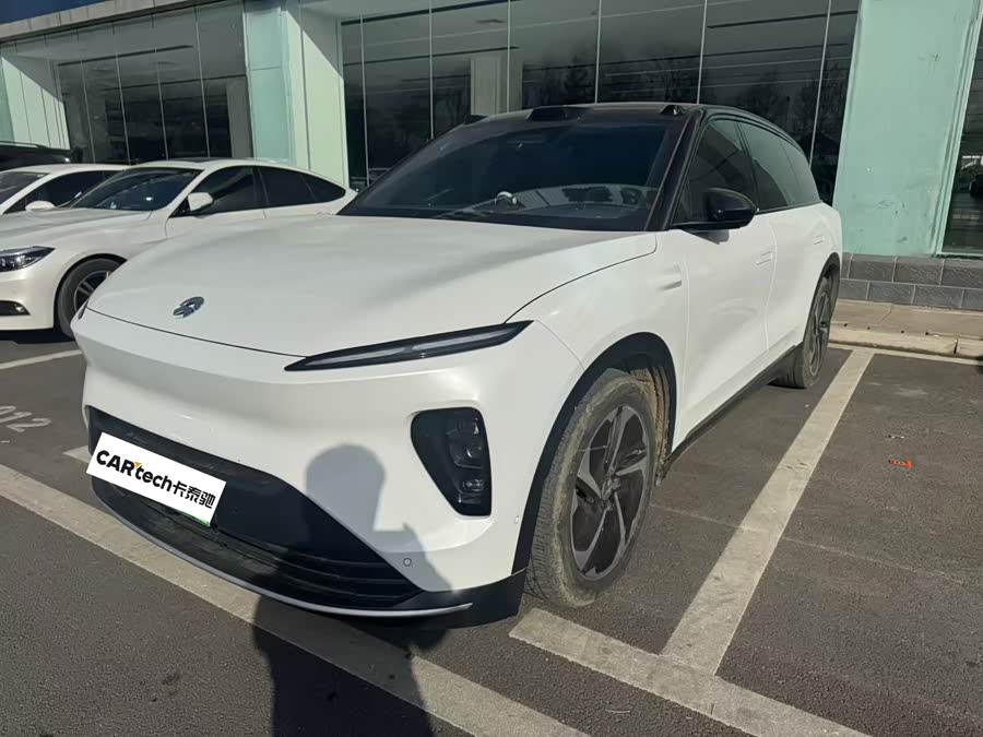 NIO ES8 2024 imagen de coche #2