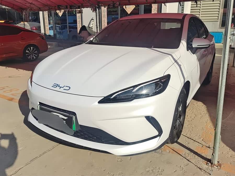 BYD Seal 05 DM-i 2025 car image #2