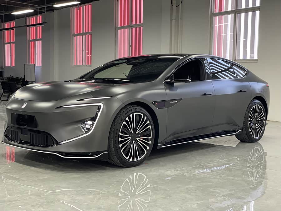 Avatr 12 2023 car image #2