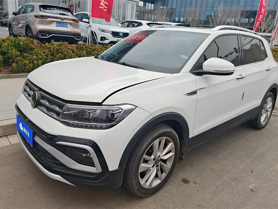 Volkswagen T-Cross 2021 car image #2