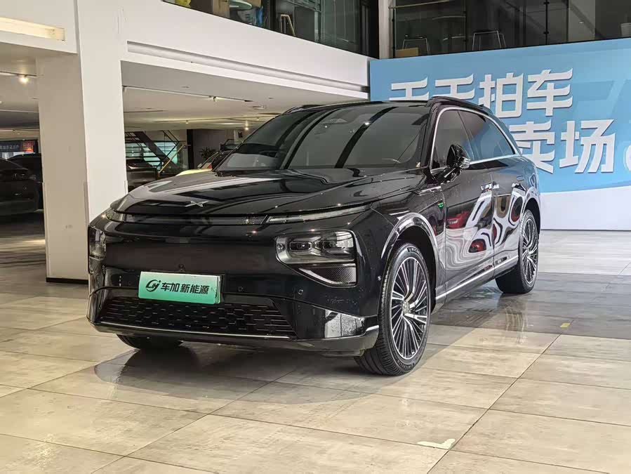 Xpeng G9 2024 immagine di auto #2