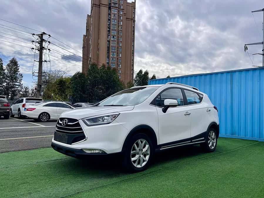 JAC 2015 imagem de carro #2