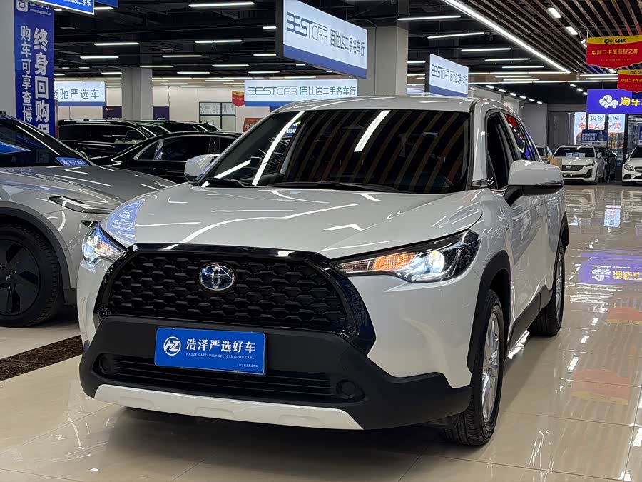 Toyota Corolla Cross 2024 car image #2