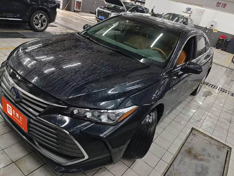 Toyota Avalon 2022 car image #2