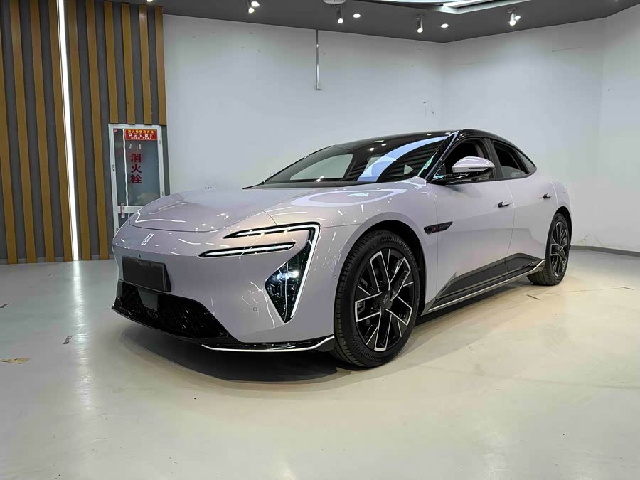 Avatr 06 2025 imagem de carro #2