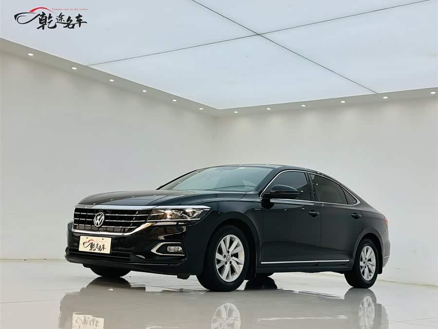 Volkswagen Passat 2020 изображение автомобиля #2