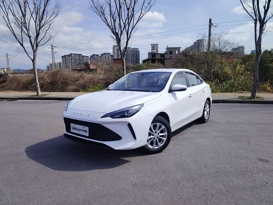 Roewe i5 2026 car image #2