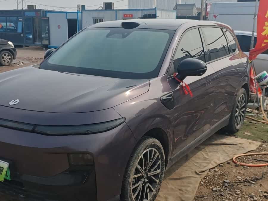 零跑汽车 零跑B10 2025 汽车图片 #2