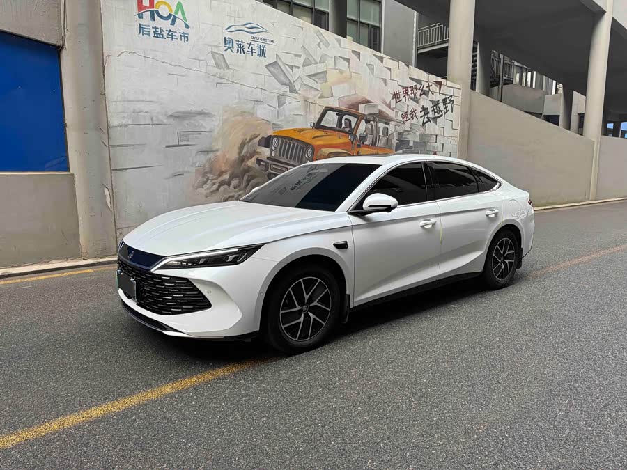 BYD Qin L 2025 #2 BYD Qin L 2025 car image #2