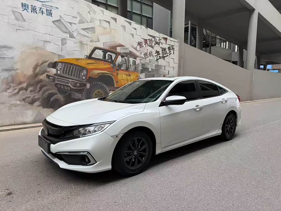 Honda Civic 2021 car image #2
