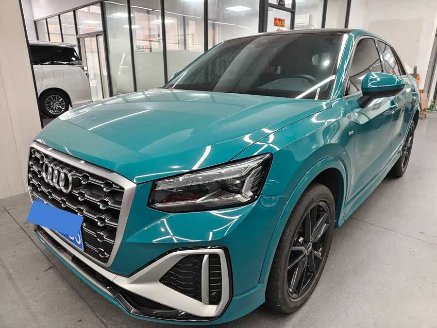 Audi Q2L 2022 imagen de coche #2