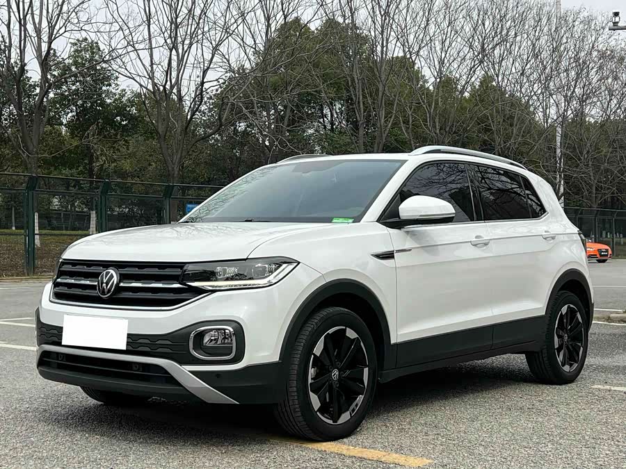 Volkswagen Tacqua 2022 car image #2