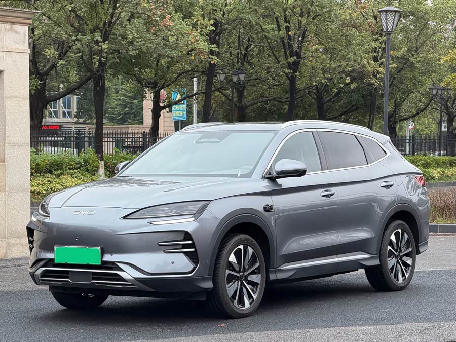 BYD Song Plus New Energy 2025 car image #2