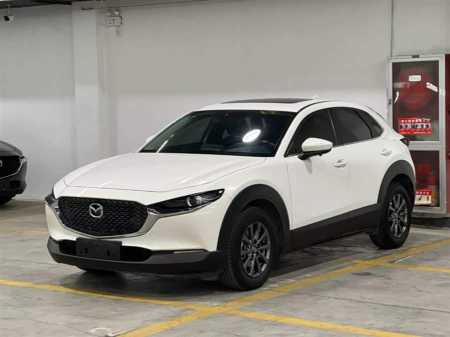 Mazda CX-30 2022 изображение автомобиля #2