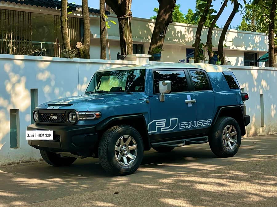 Toyota 2019 car image #2