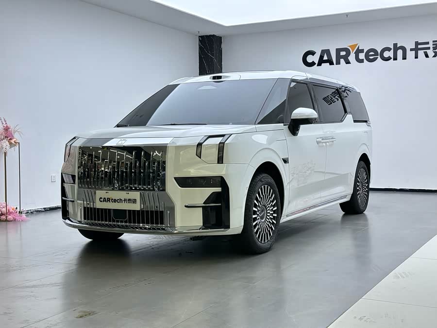 Zeekr 7X 2024 car image #2