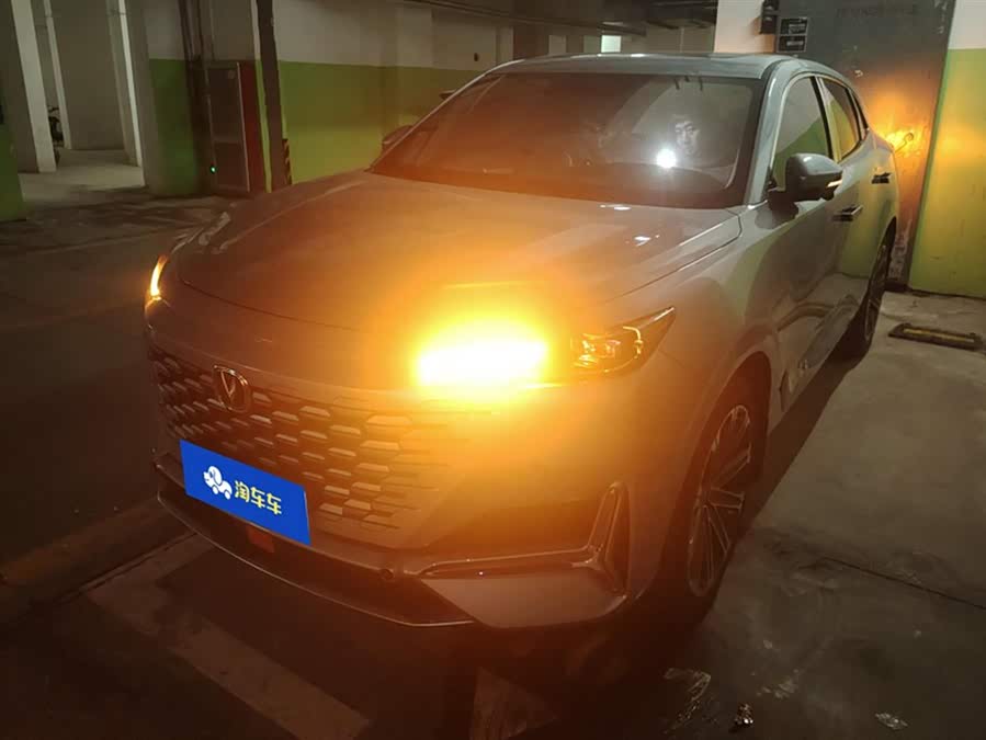 Changan UNI-K 2021 car image #2