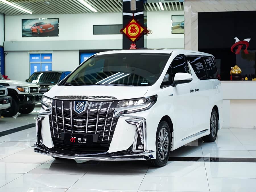 Toyota Alphard 2021 immagine di auto #2