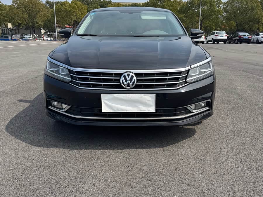 Volkswagen Passat 2017 صورة سيارة #2