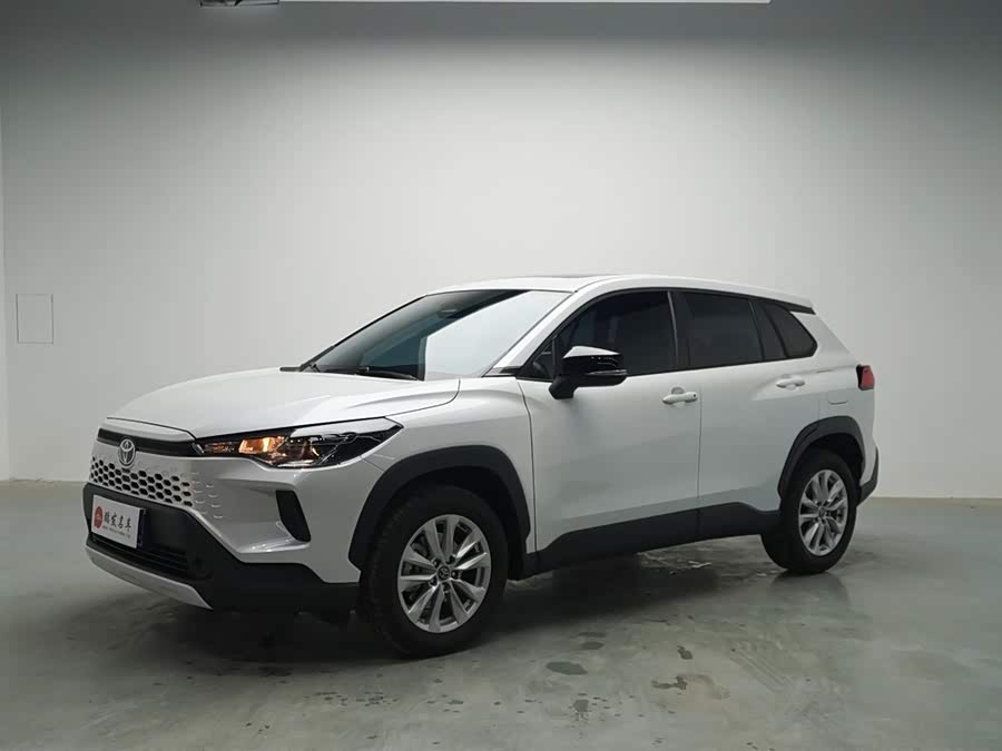 Toyota Corolla Cross 2025 car image #2