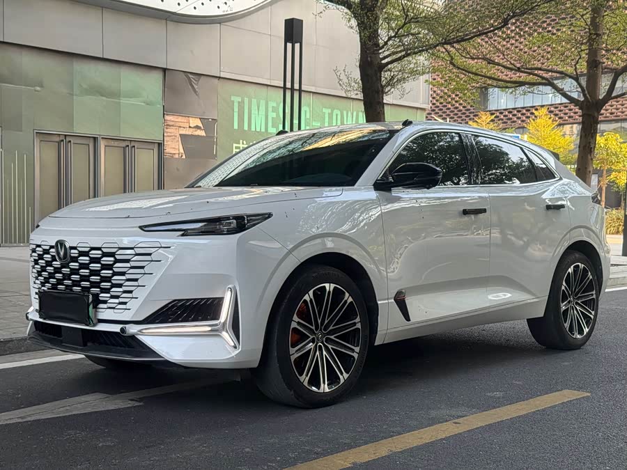 Changan UNI-K iDD 2022 immagine di auto #2