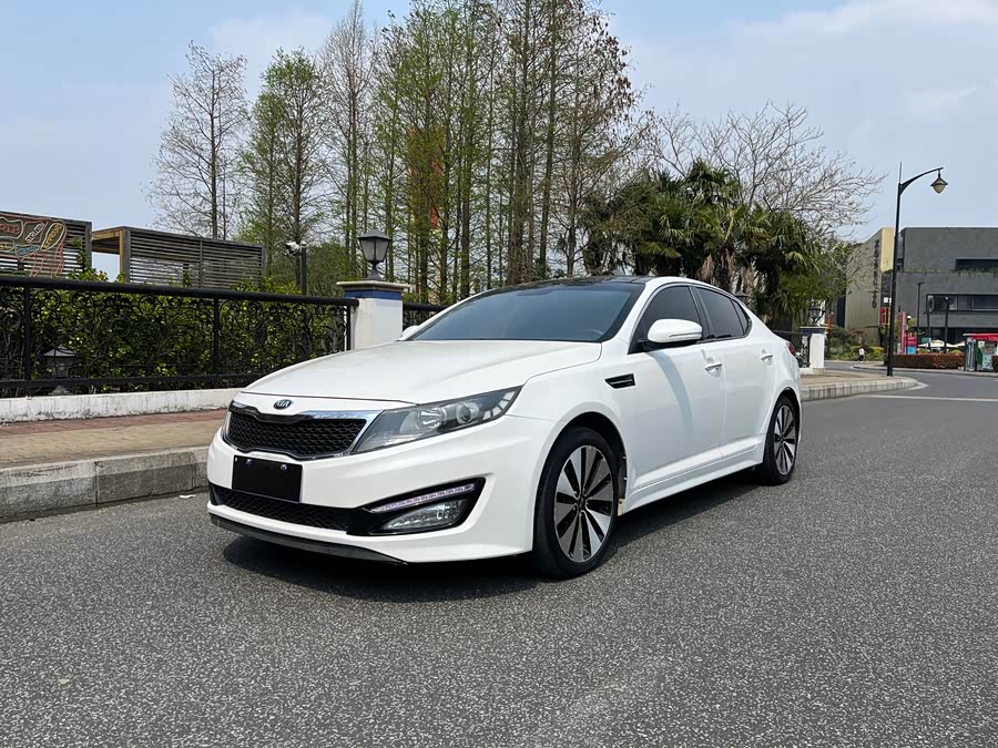 起亚 起亚K5 2012 汽车图片 #2